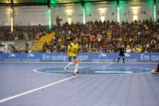 brasil-esta-na-grande-final-do-torneio-internacional-de-futsal-feminino-em-xanxere 