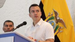 equador:-presidente-cogita-deportar-presos-estrangeiros