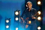 tracy-chapman-canta-‘fast-car’-com-luke-combs-em-momento-emocionante-do-grammy;-veja