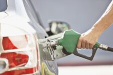“combustivel-do-futuro”-abre-espaco-para-governo-elevar-a-25%-mistura-obrigatoria-do-biodiesel