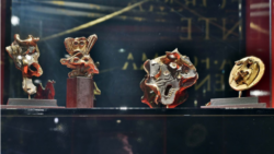 esculturas-de-ouro-de-mais-de-us$-1,3-milhao-sao-roubadas-de-exposicao-de-arte-na-italia